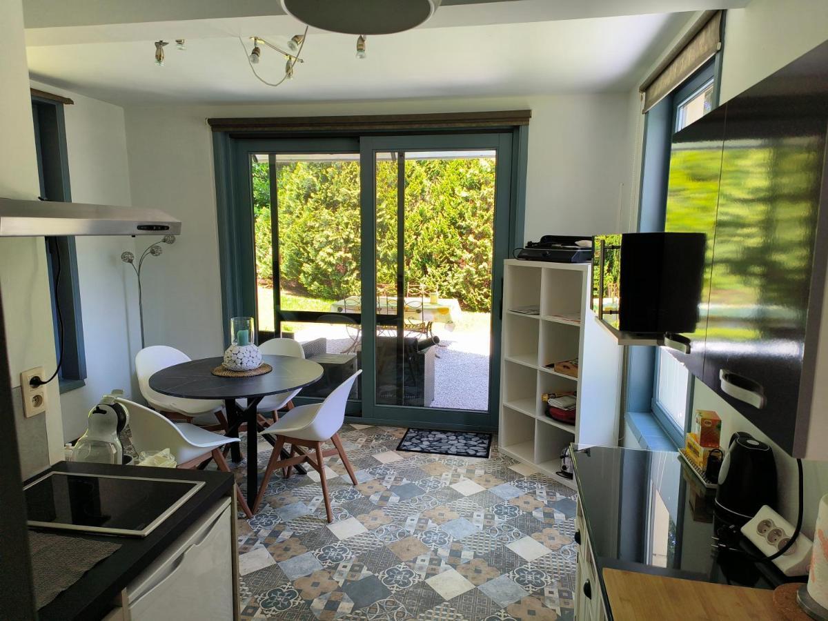 La Maison De Lise Ville-Pommeroeul Luaran gambar